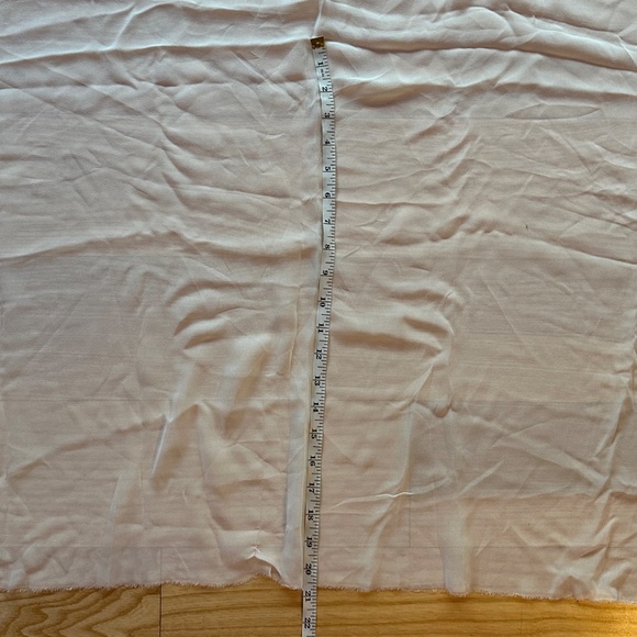 Ivory / Off White Silk Georgette from Amanda Wakeley (4'3"x6'8") by the yard - Picture 6 of 10